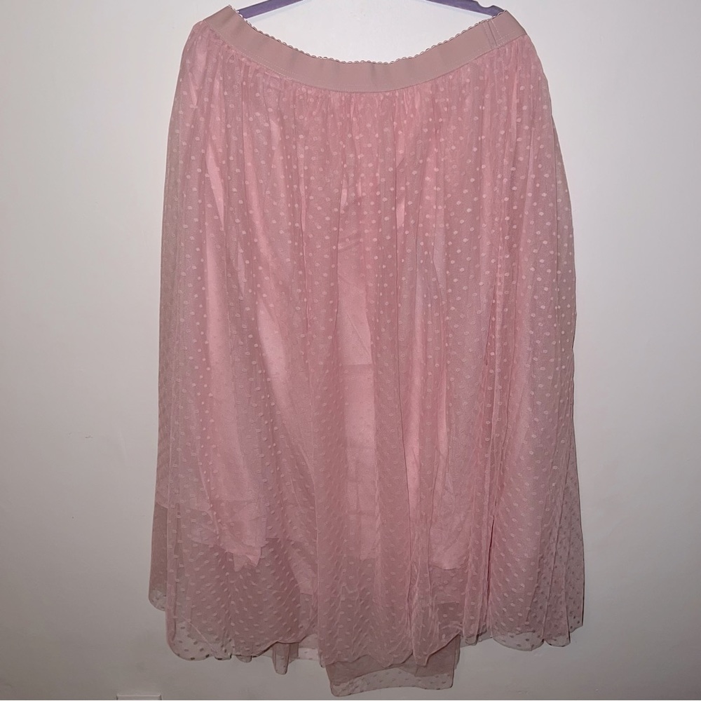 PLUS Tulle Skirt 🎀 - Picture 4 of 5